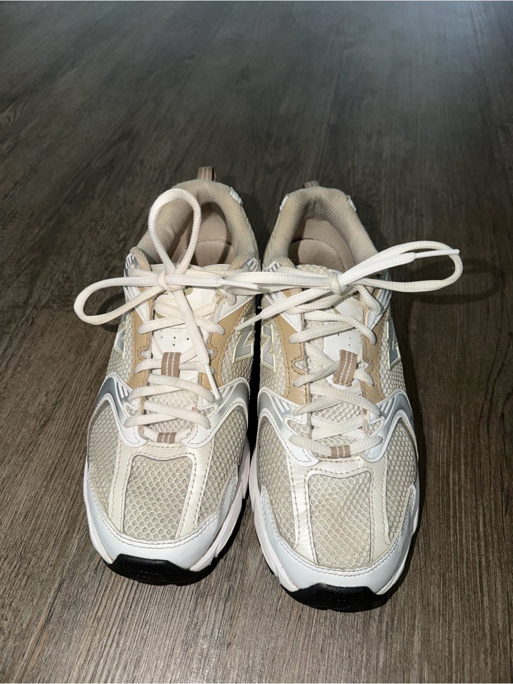 New balance 530 running sneakers size 8 - Picture 2 of 6